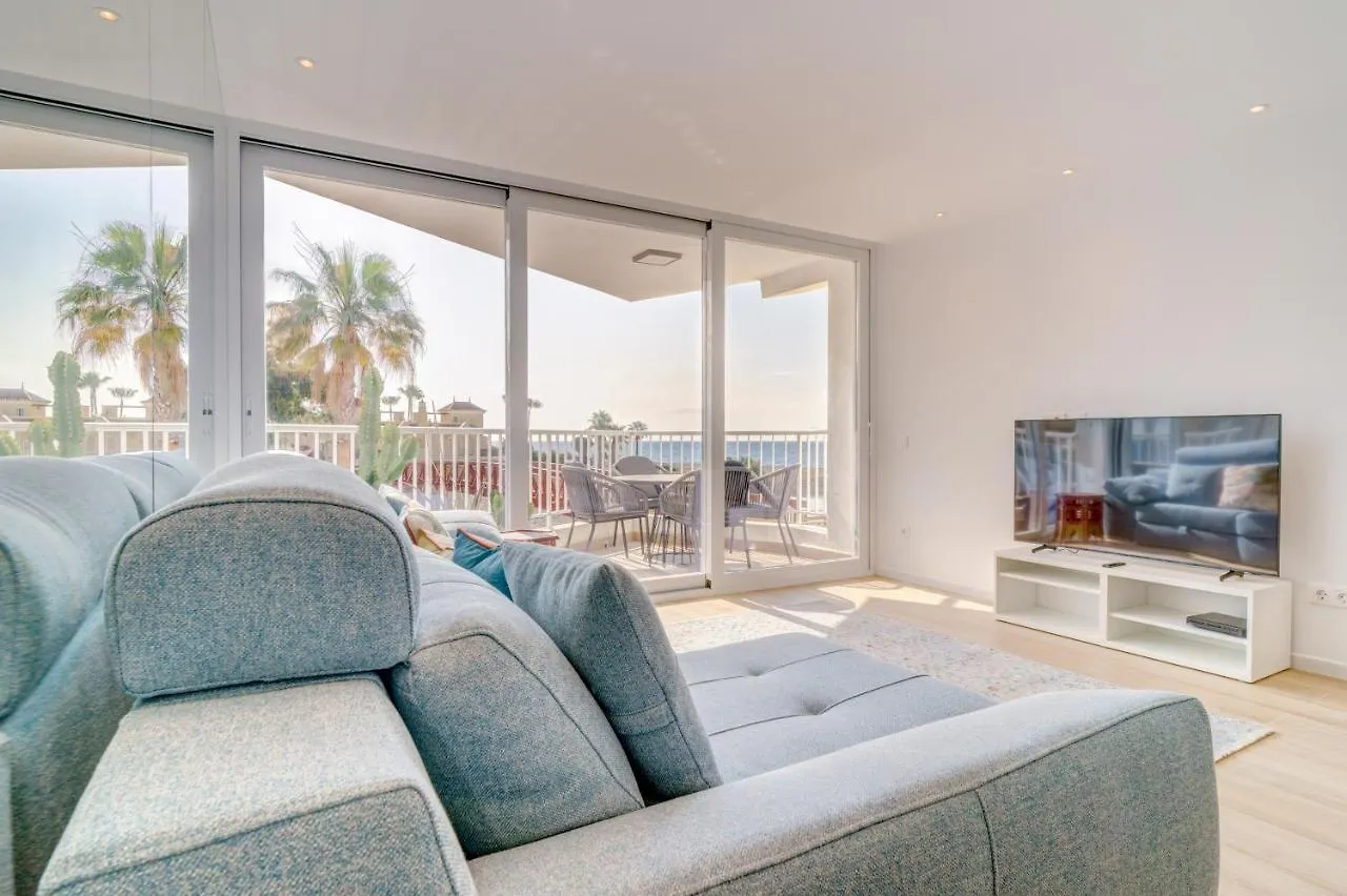 Daire Beach Front Flat With Sea Views Marbella İspanya